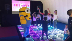 Luces de escenario LED más populares para DJ Dance Floor
